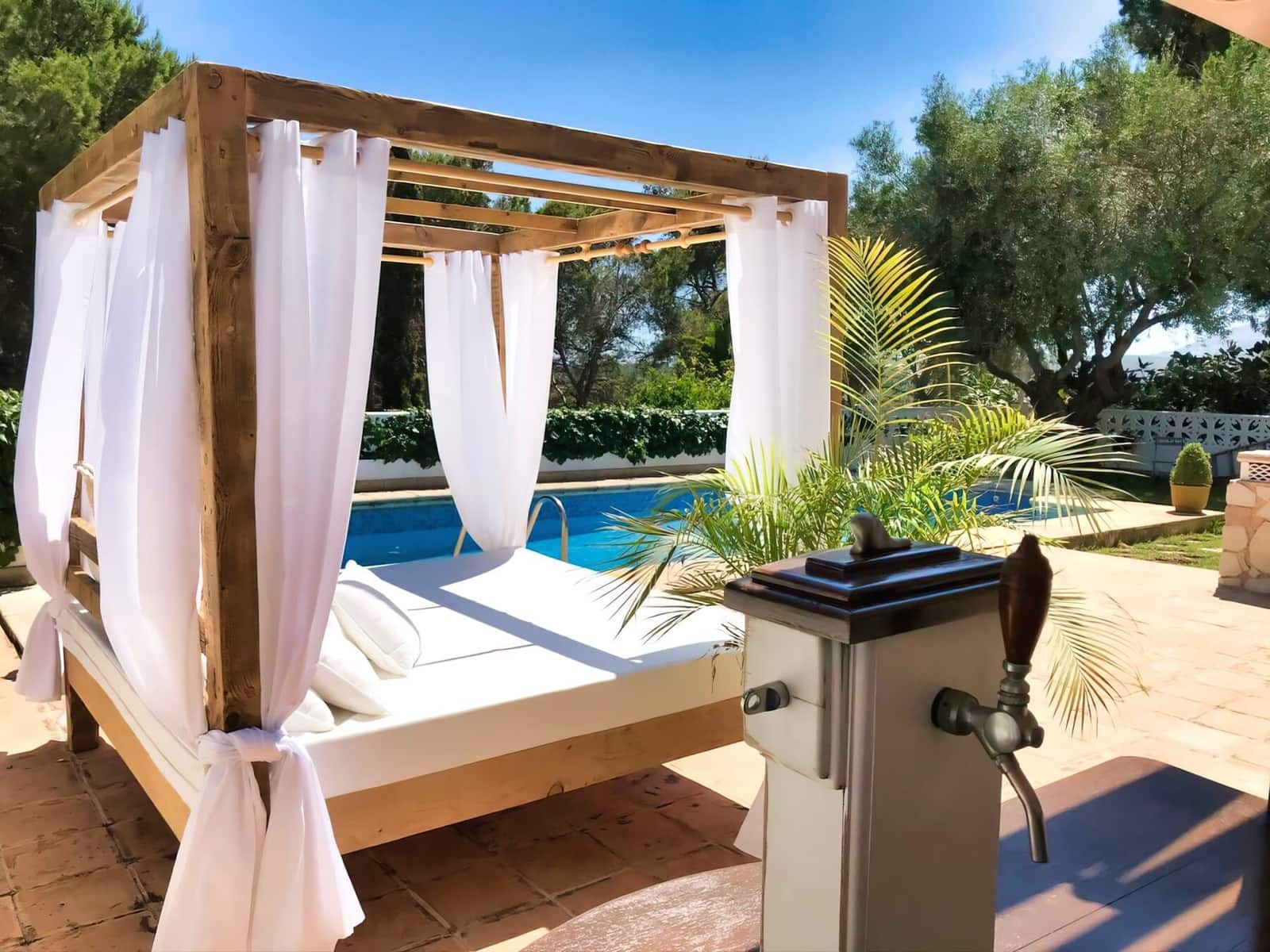 7 bedroom Villa for sale in Javea / Xabia with pool - € 1,600,000 (Ref: 9536798)