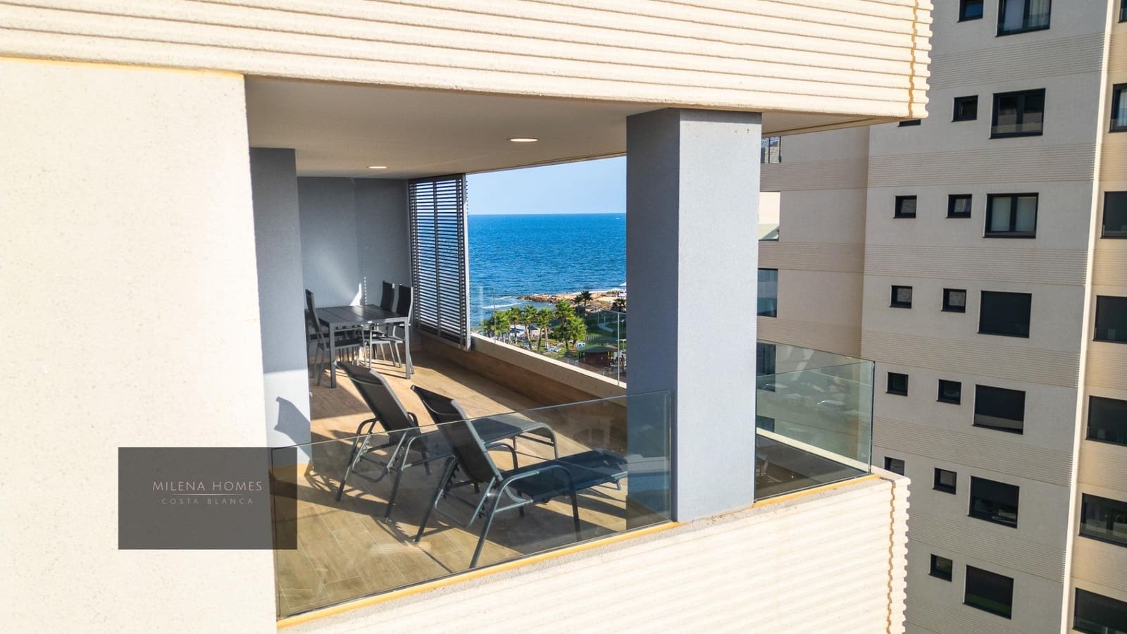 2 slaapkamer Appartement te koop in Torrevieja met zwembad garage - € 559.000 (Ref: 9542350)