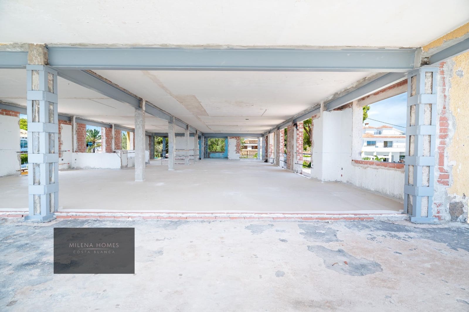 Chalet de 8 habitaciones en Cabo Roig en venta - 2.400.000 € (Ref: 9542351)