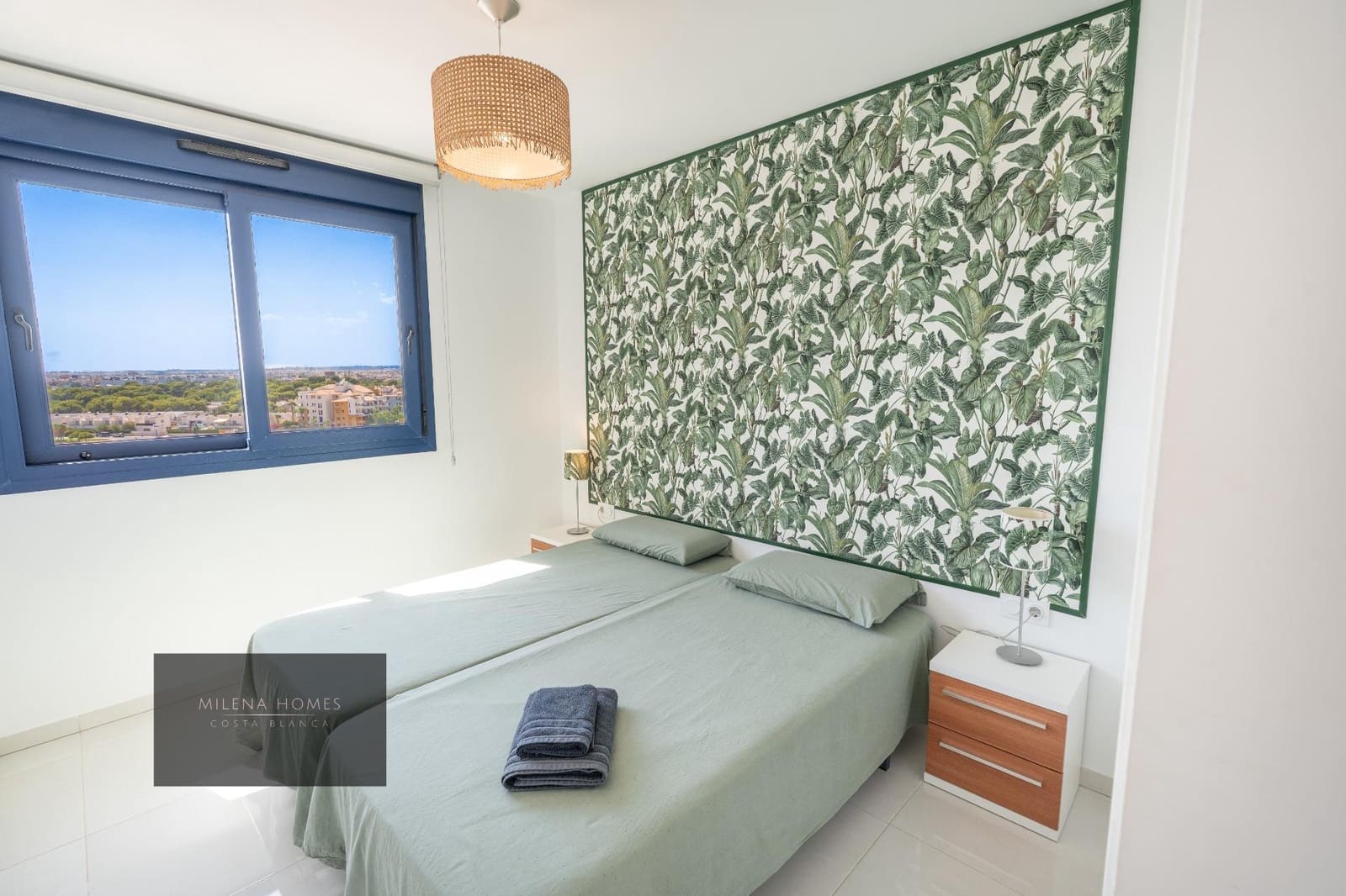 3 slaapkamer Penthouse te koop in Torrevieja met zwembad garage - € 810.000 (Ref: 9542354)