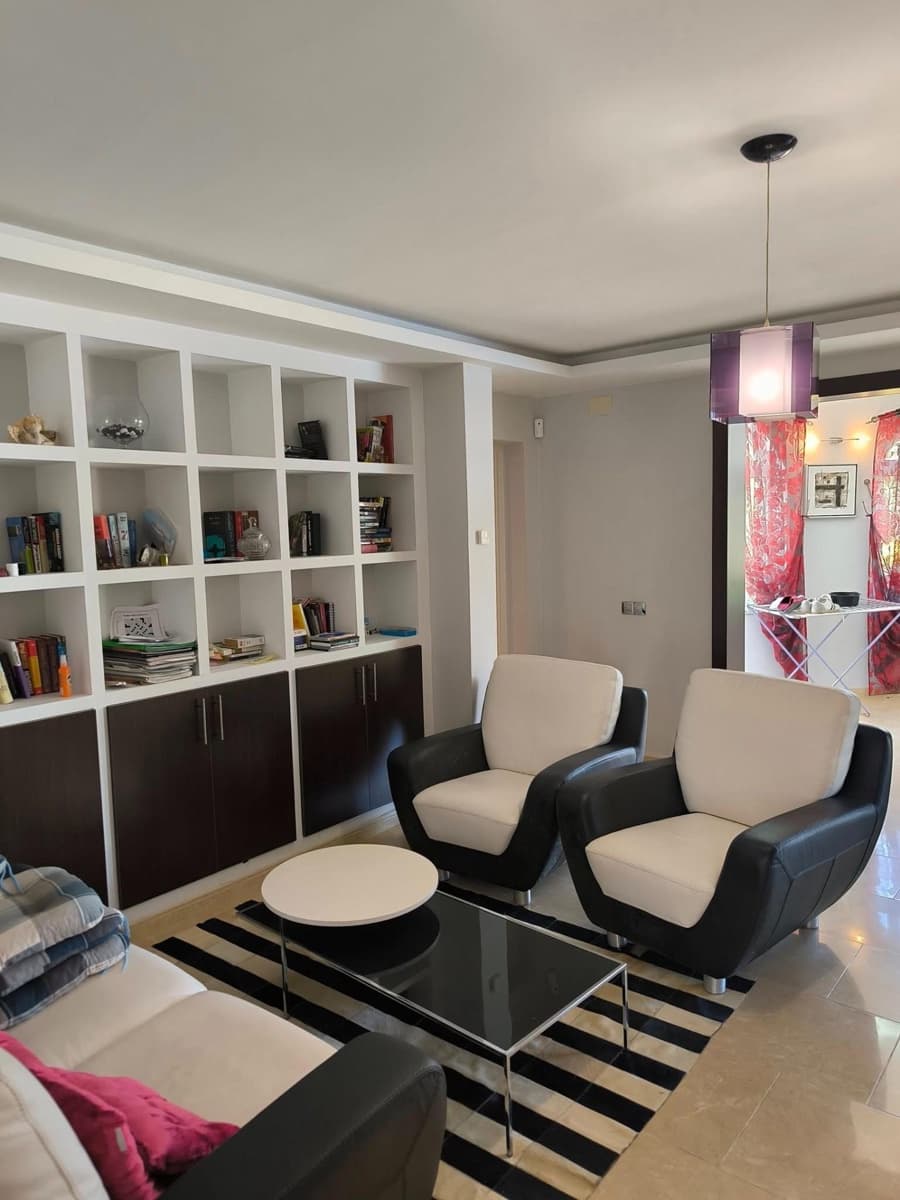 5 soverom Villa til salgs i Torrevieja med svømmebasseng - € 550 000 (Ref: 9542357)