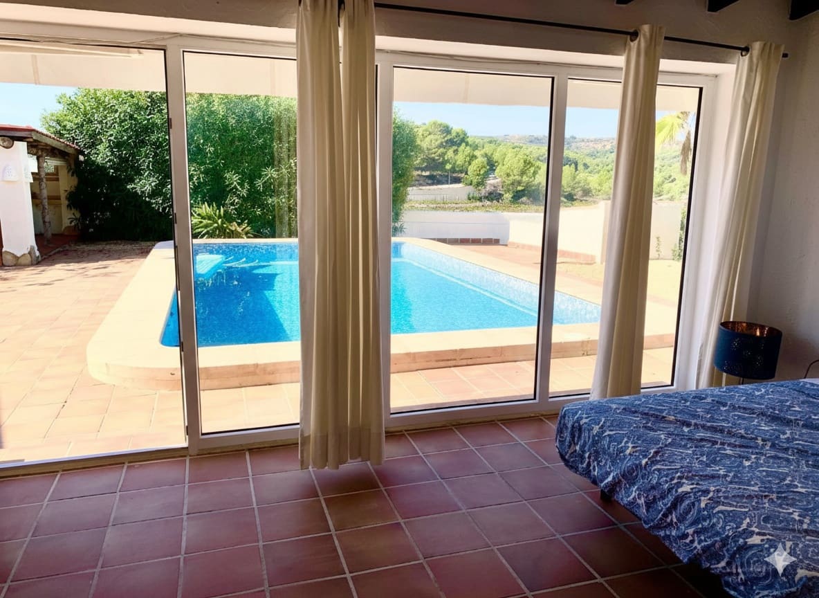 5 soveværelse Villa til salg i Moraira - € 770.000 (Ref: 9542541)