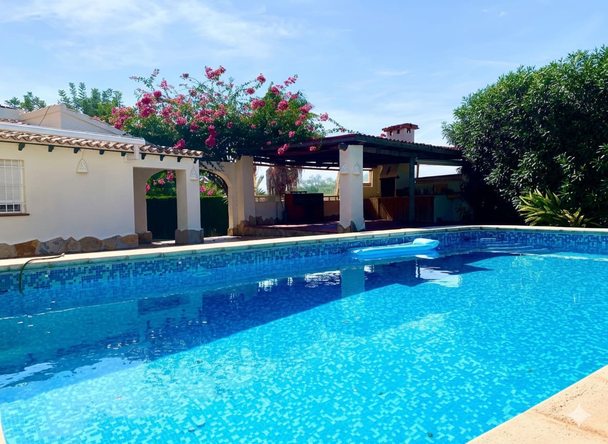 5 soveværelse Villa til salg i Moraira - € 770.000 (Ref: 9542541)