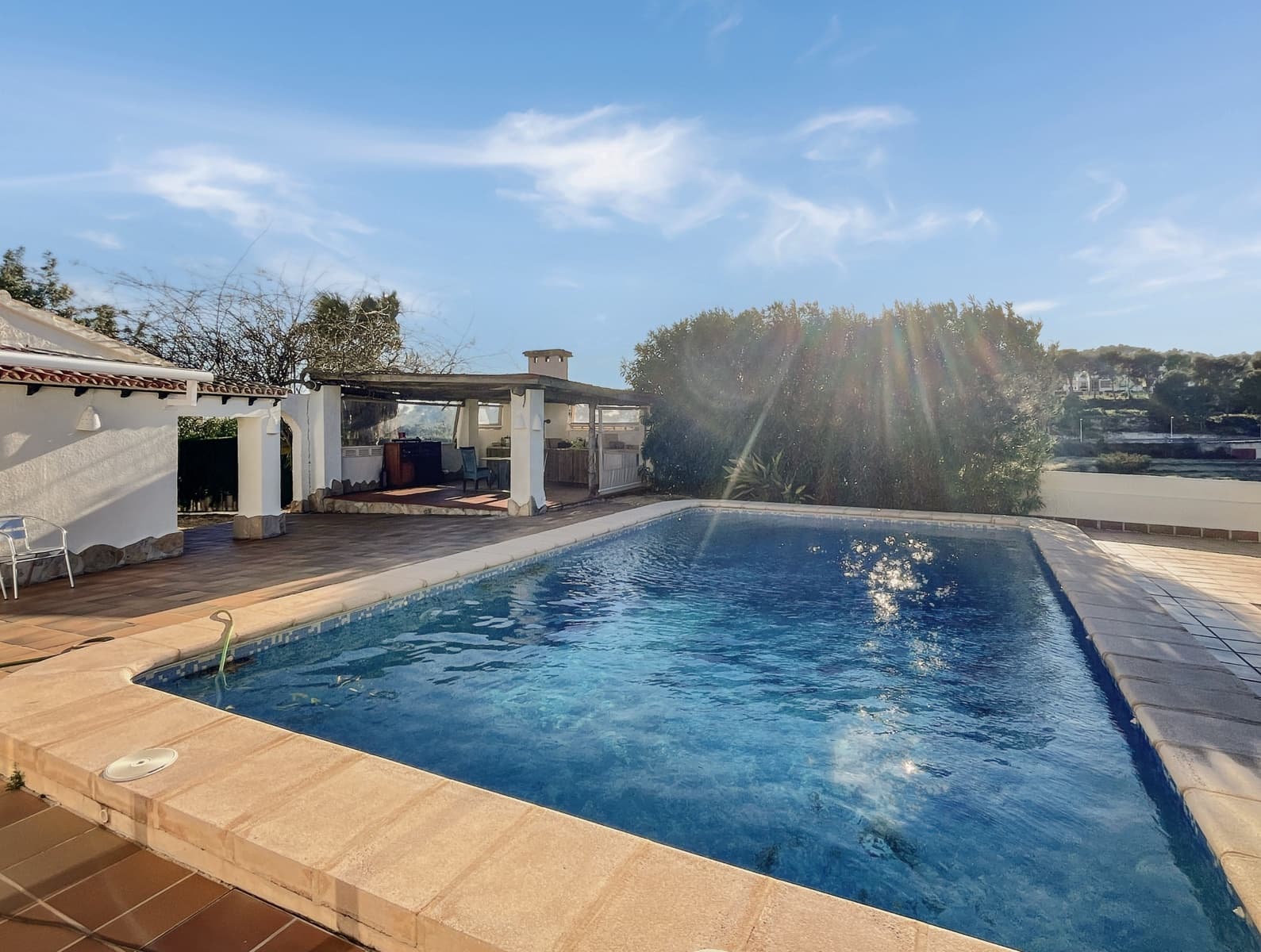 5 bedroom Villa for sale in Moraira - € 770,000 (Ref: 9542541)