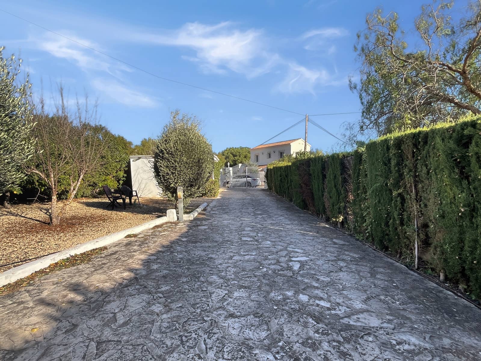 5 bedroom Villa for sale in Moraira - € 770,000 (Ref: 9542541)