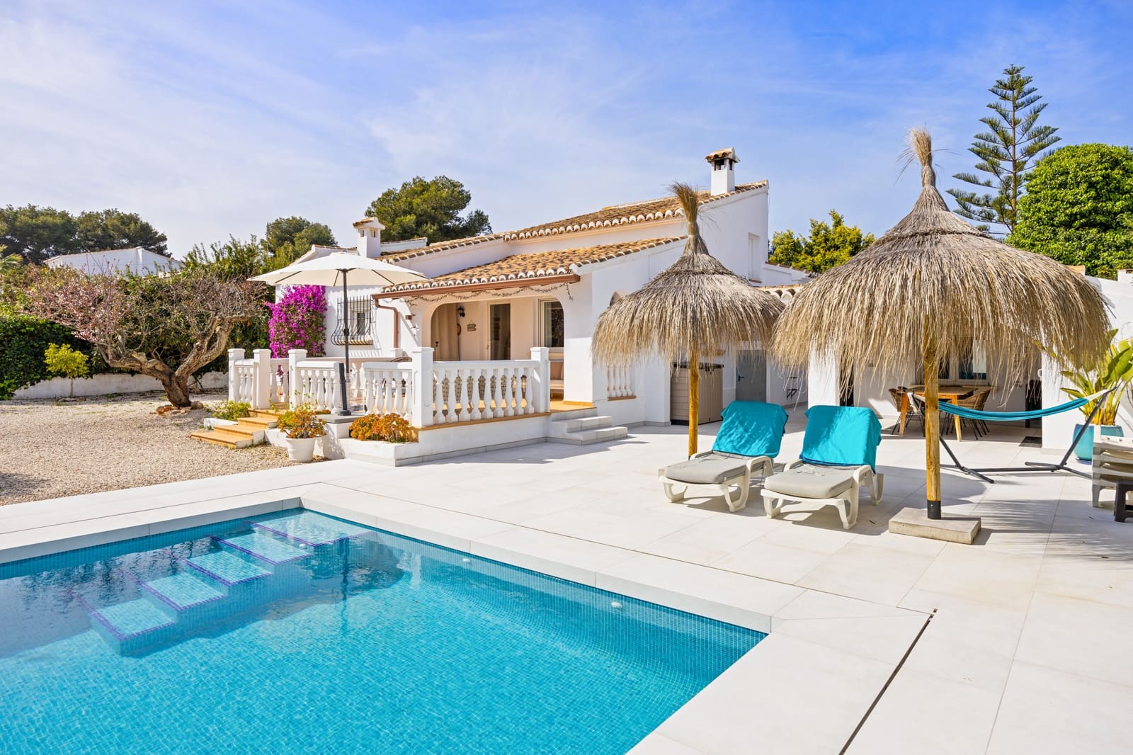 4 bedroom Villa for sale in Javea / Xabia - € 895,000 (Ref: 9542888)