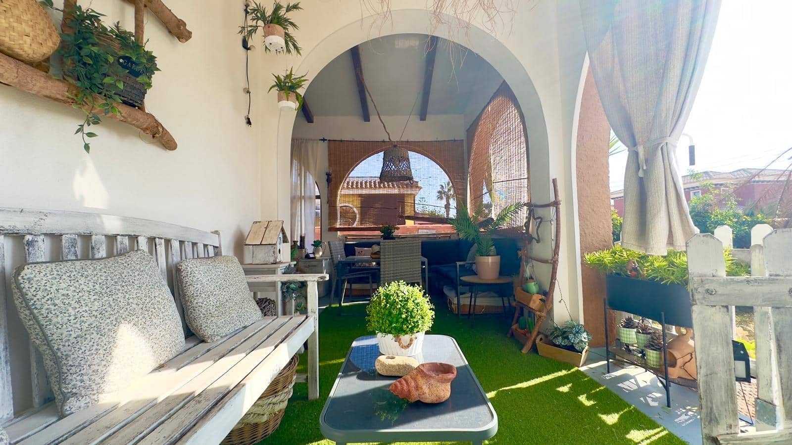 3 camera da letto Villa in vendita in Torrevieja - 749.900 € (Rif: 9550833)