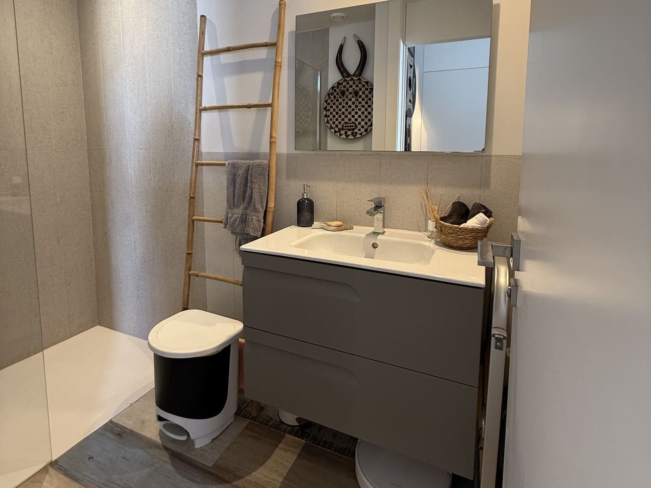 3 sypialnia Dom blizniak na sprzedaż w Finestrat z basenem garażem - 585 000 € (Ref: 9550835)