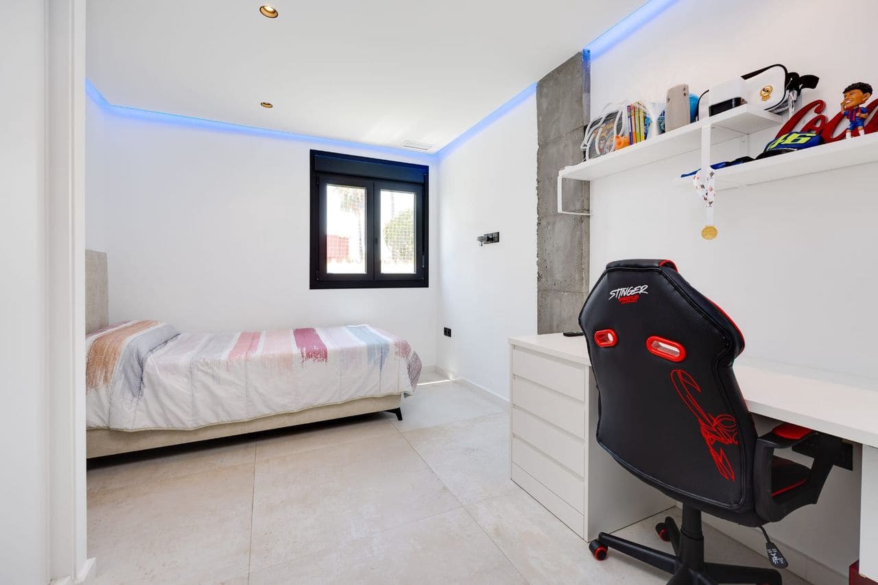 5 sovrum Villa till salu i Torrevieja - 1 250 000 € (Ref: 9550837)