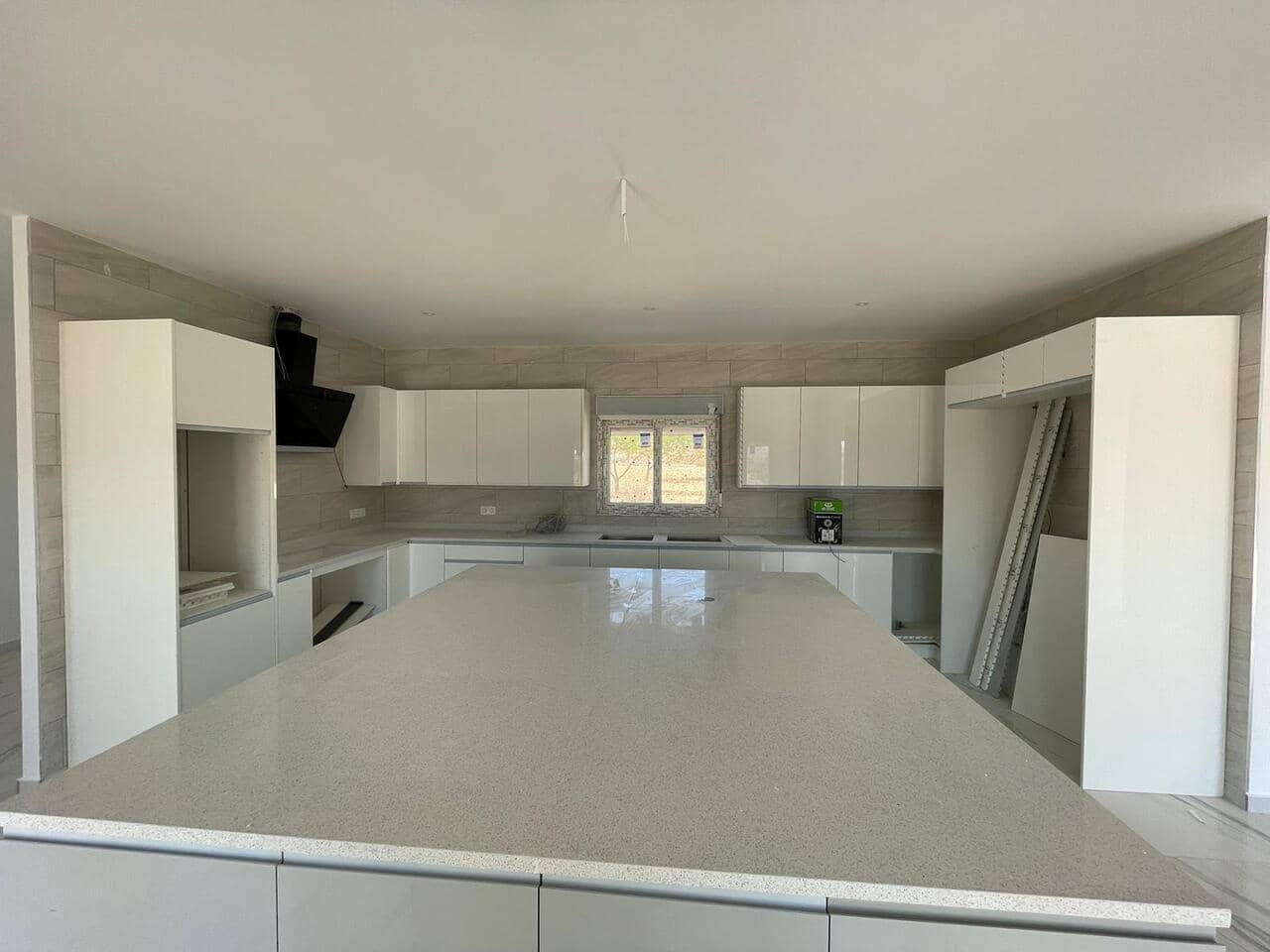 6 quarto Moradia para venda em Pinoso com piscina - 611 000 € (Ref: 9560729)