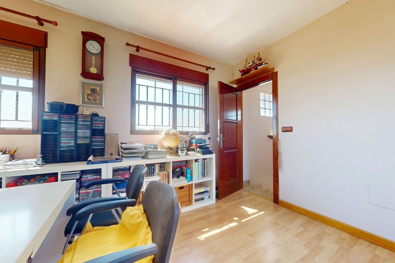 5 quarto Moradia para venda em La Campana com piscina - 880 000 € (Ref: 9563763)