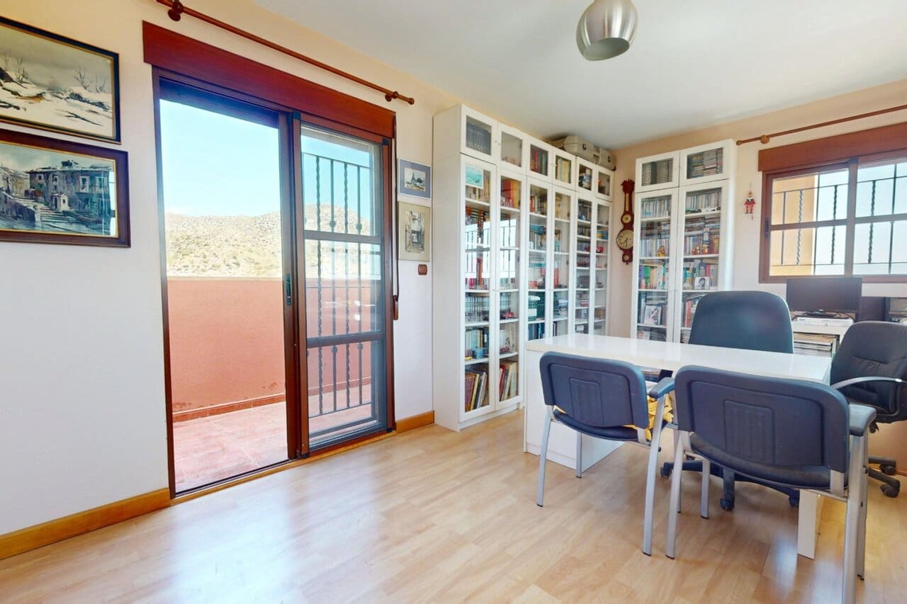 5 quarto Moradia para venda em La Campana com piscina - 880 000 € (Ref: 9563763)