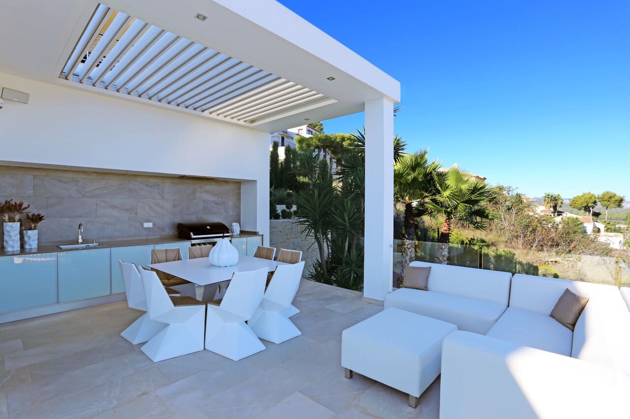 4 soveværelse Villa til salg i Javea / Xabia med swimmingpool - € 1.875.000 (Ref: 9563765)