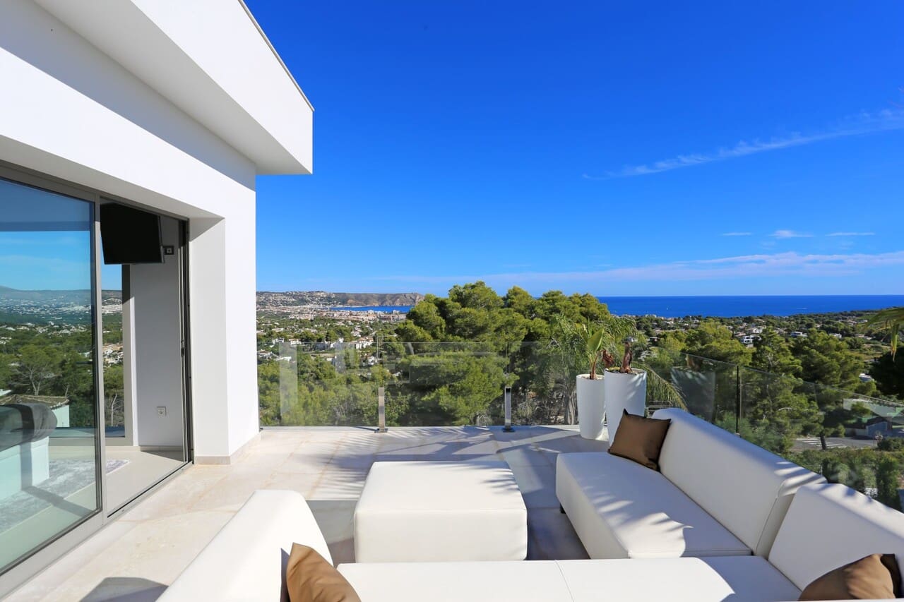 4 soveværelse Villa til salg i Javea / Xabia med swimmingpool - € 1.875.000 (Ref: 9563765)