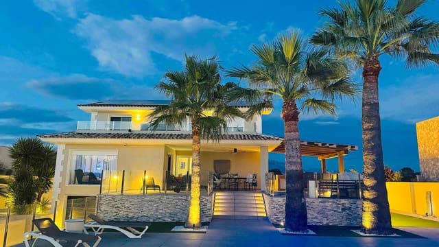 4 sypialnia Willa na sprzedaż w Pueblo - Urbanizaciones, Alfaz del Pi / L'Alfàs del Pi z basenem garażem - 1 195 000 € (Ref: 9564085)