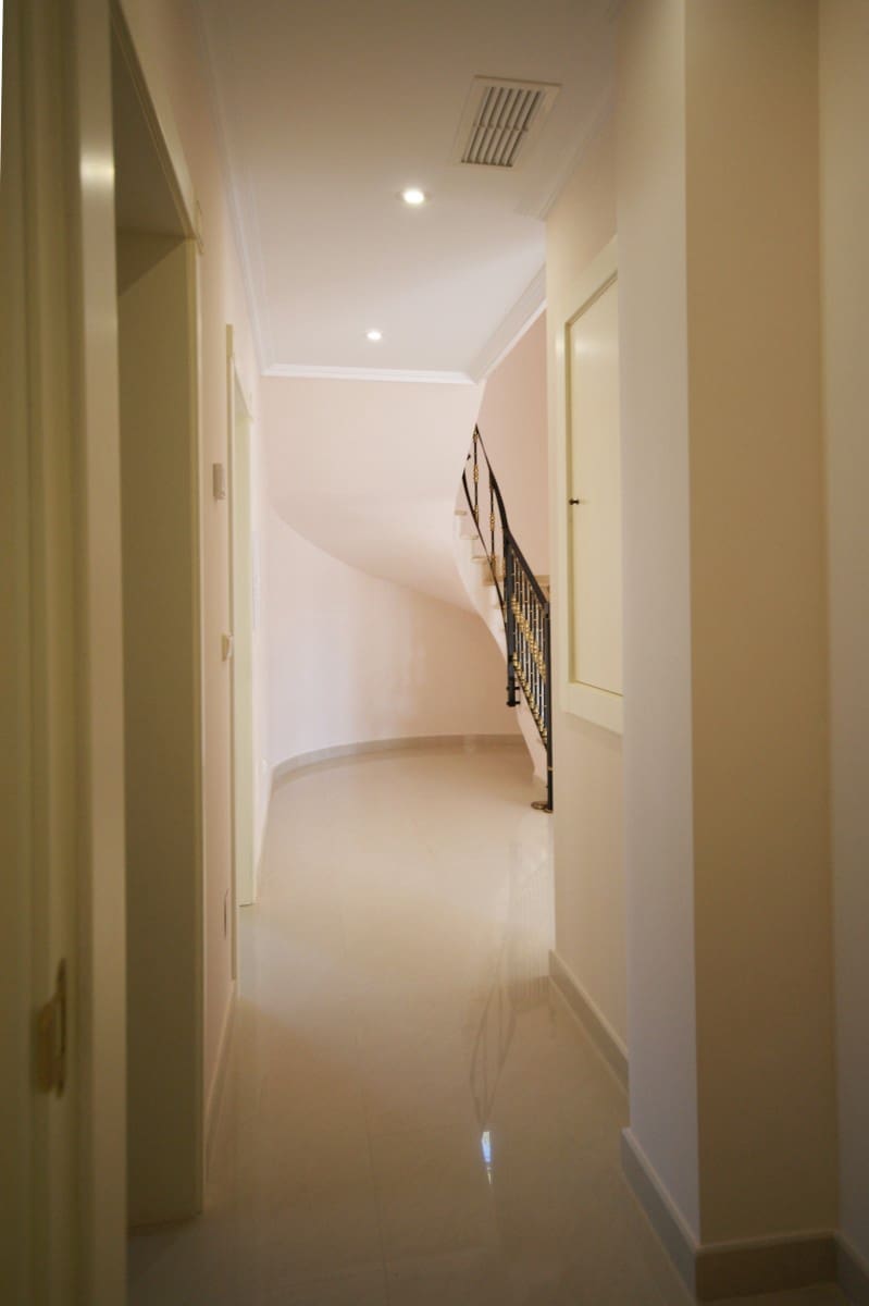 4 makuuhuone Huvila myytävänä paikassa Cabo Roig mukana uima-altaan - 910 000 € (Ref: 9564086)