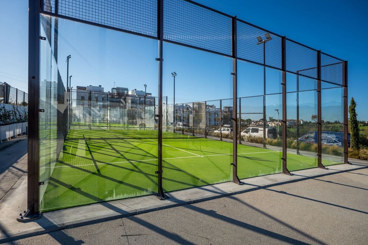 2 makuuhuone Huoneisto myytävänä paikassa Bel-Air mukana uima-altaan - 549 000 € (Ref: 9569981)