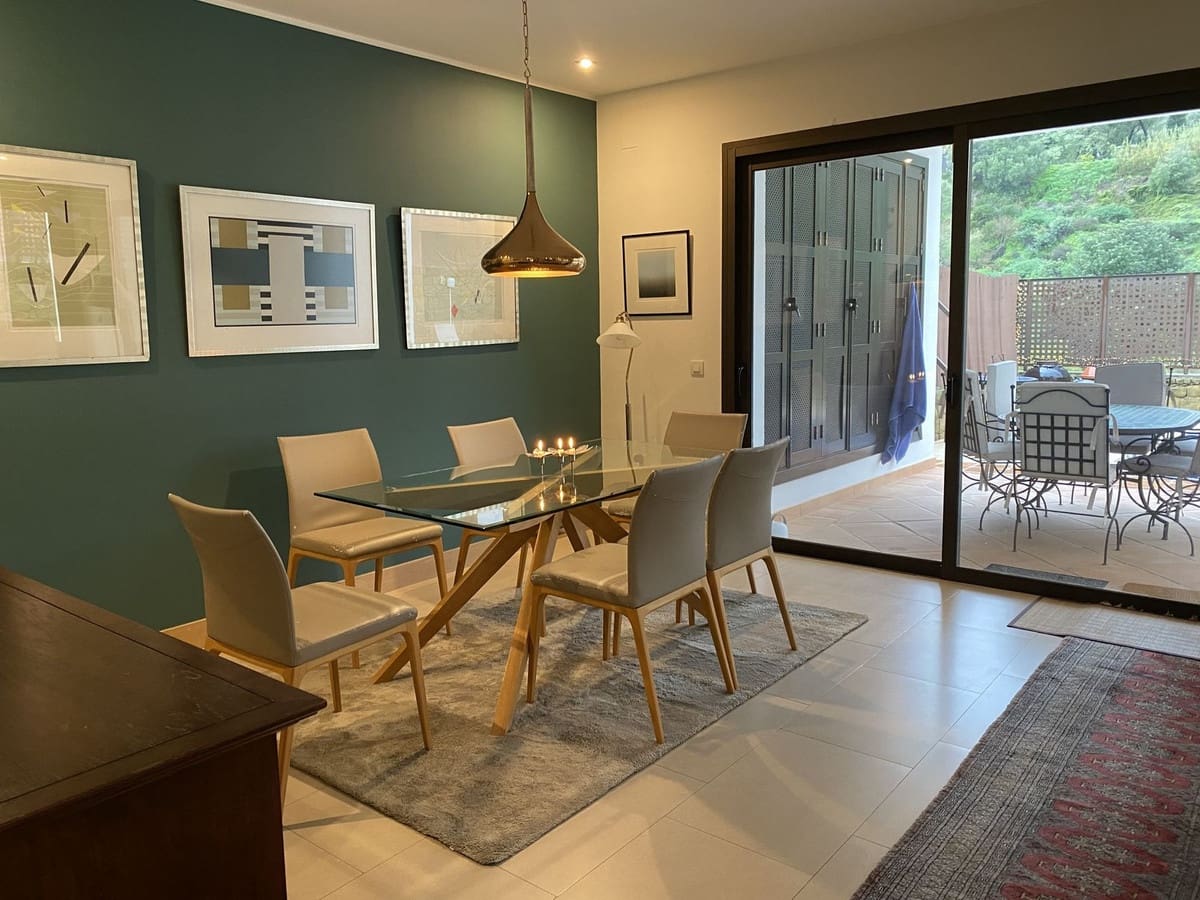 3 soveværelse Villa til salg i Benalmadena med swimmingpool - € 799.000 (Ref: 9570327)