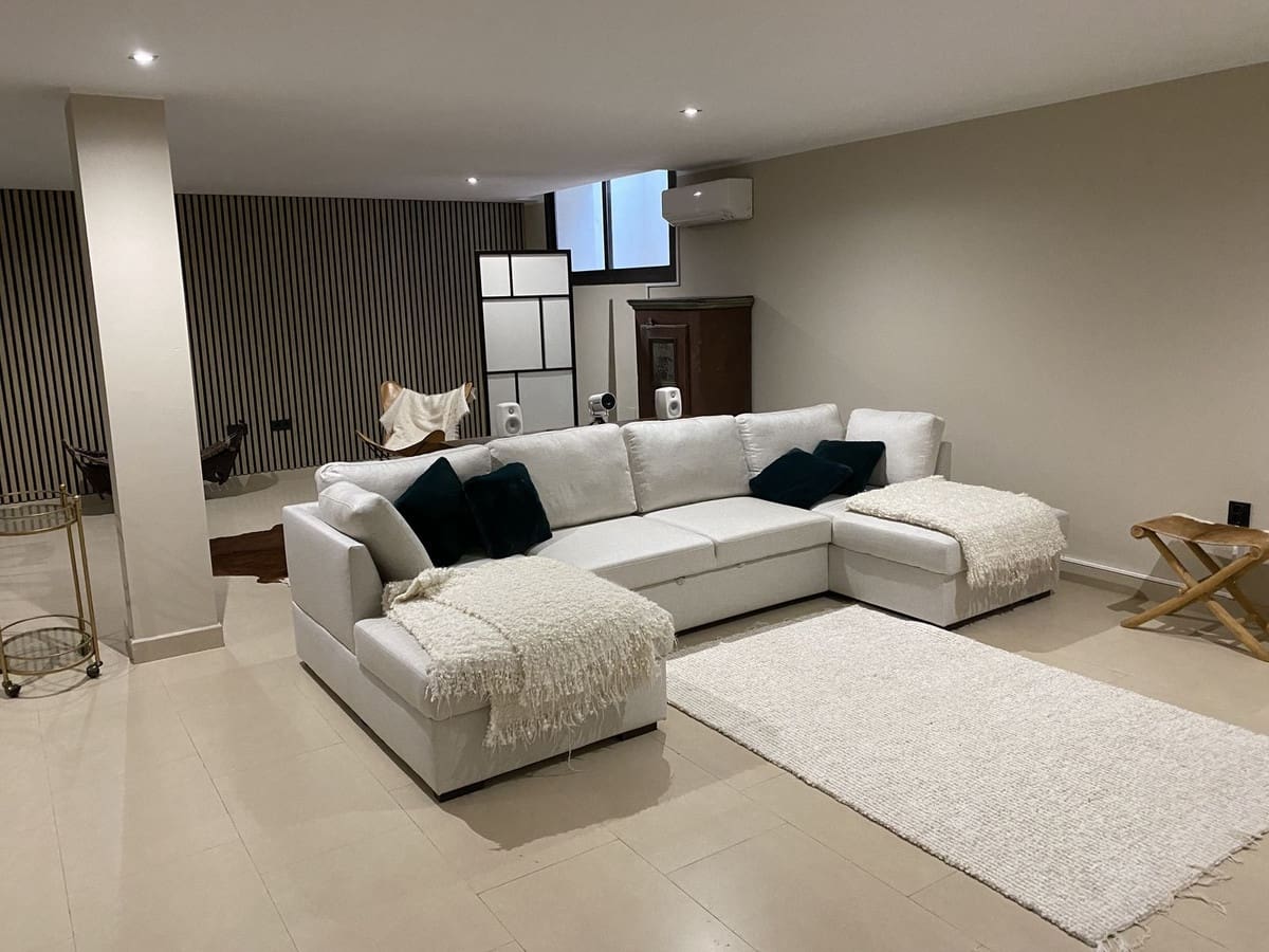 3 soveværelse Villa til salg i Benalmadena med swimmingpool - € 799.000 (Ref: 9570327)