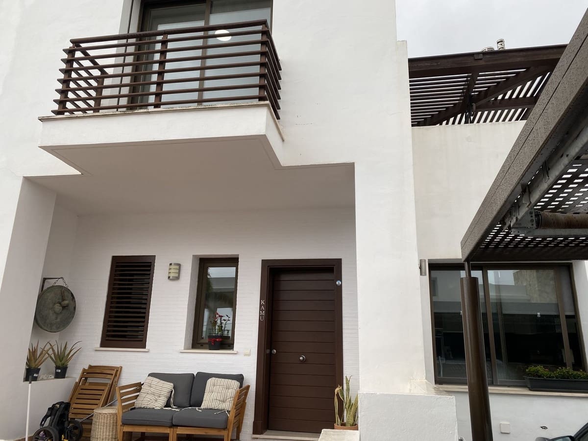 3 soveværelse Villa til salg i Benalmadena med swimmingpool - € 799.000 (Ref: 9570327)