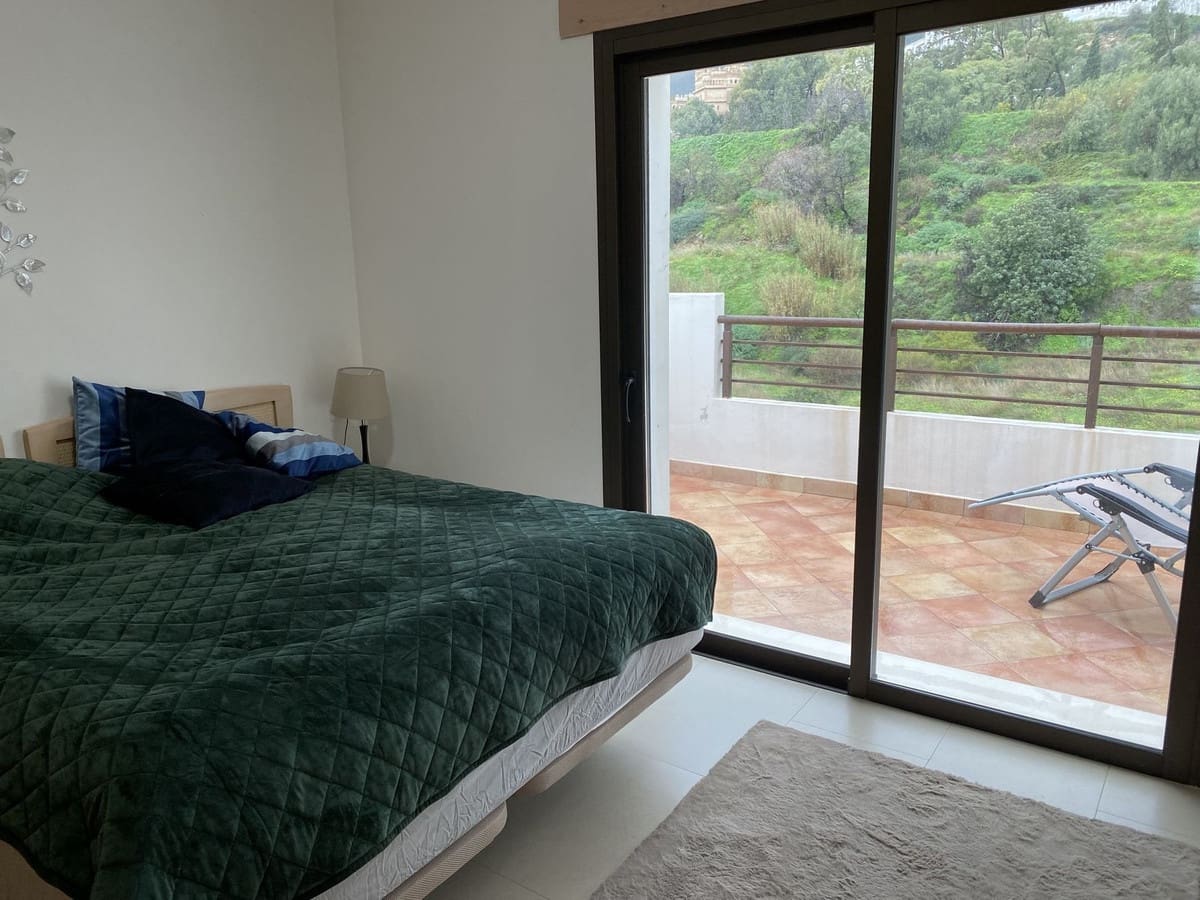 3 soveværelse Villa til salg i Benalmadena med swimmingpool - € 799.000 (Ref: 9570327)