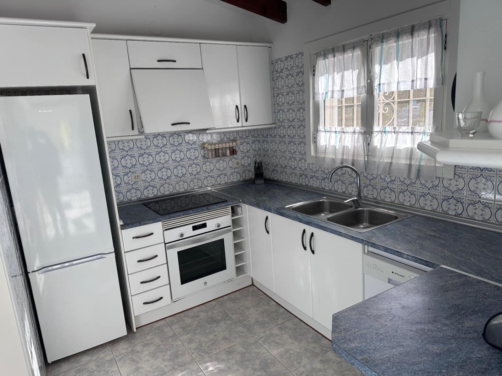 3 makuuhuone Huvila myytävänä paikassa Moraira mukana uima-altaan 
autotalli - 850 000 € (Ref: 9570672)