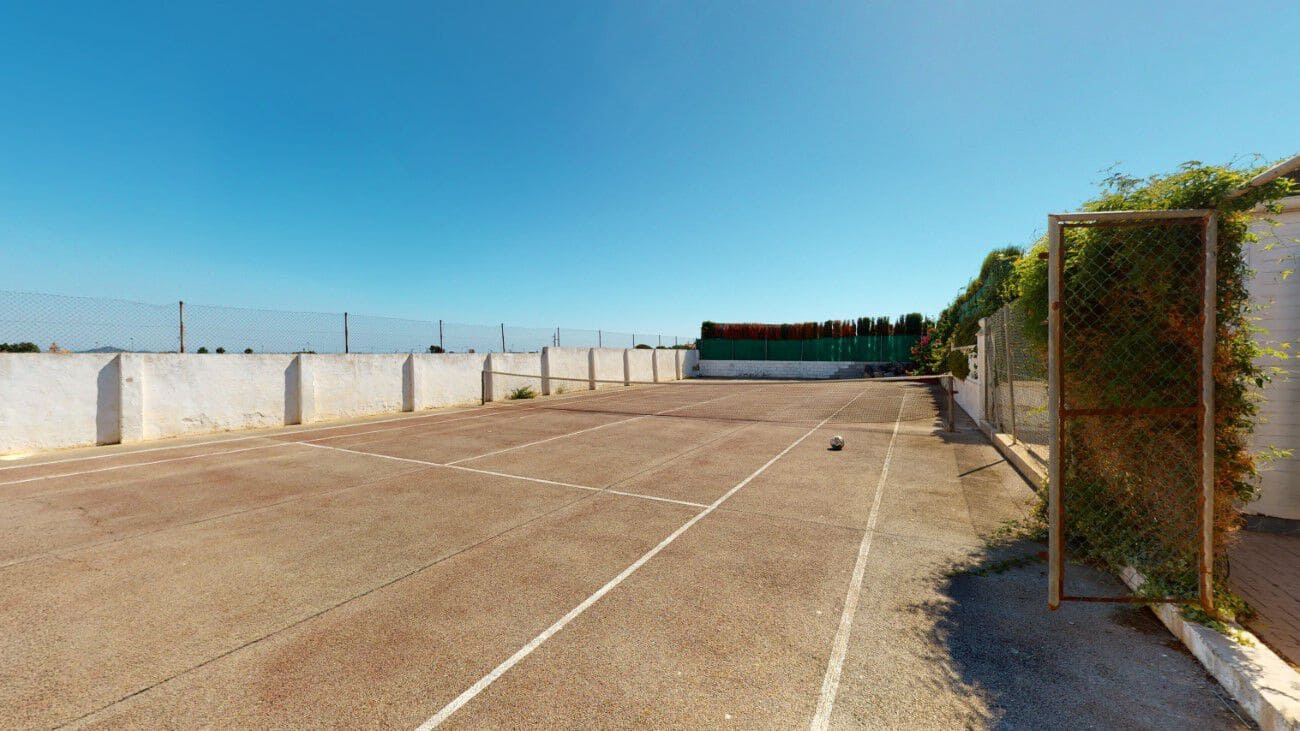 5 quarto Moradia para venda em Las Barracas com piscina garagem - 599 200 € (Ref: 9576865)