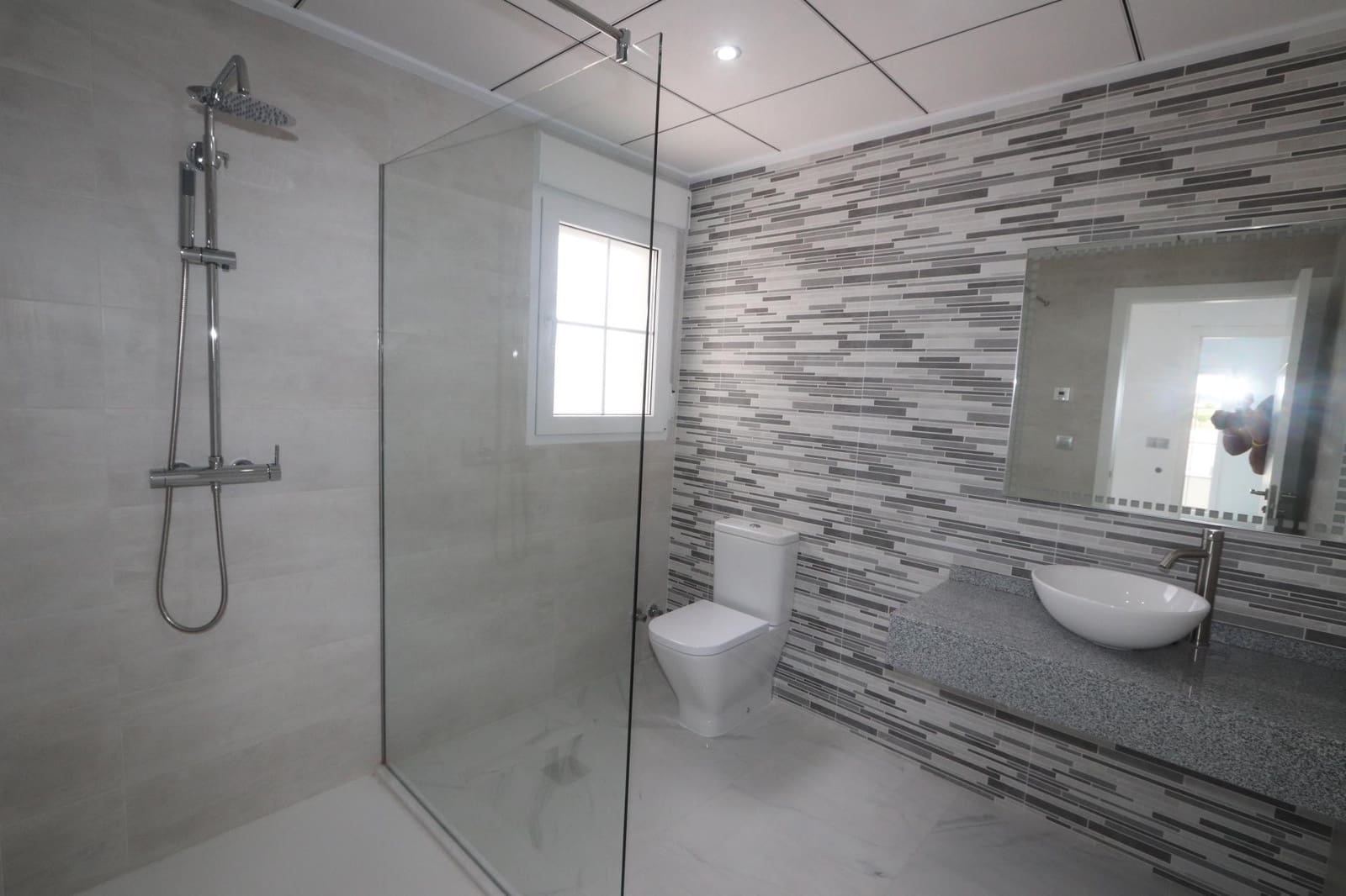 4 quarto Moradia para venda em Pinoso com piscina garagem - 423 000 € (Ref: 9583594)