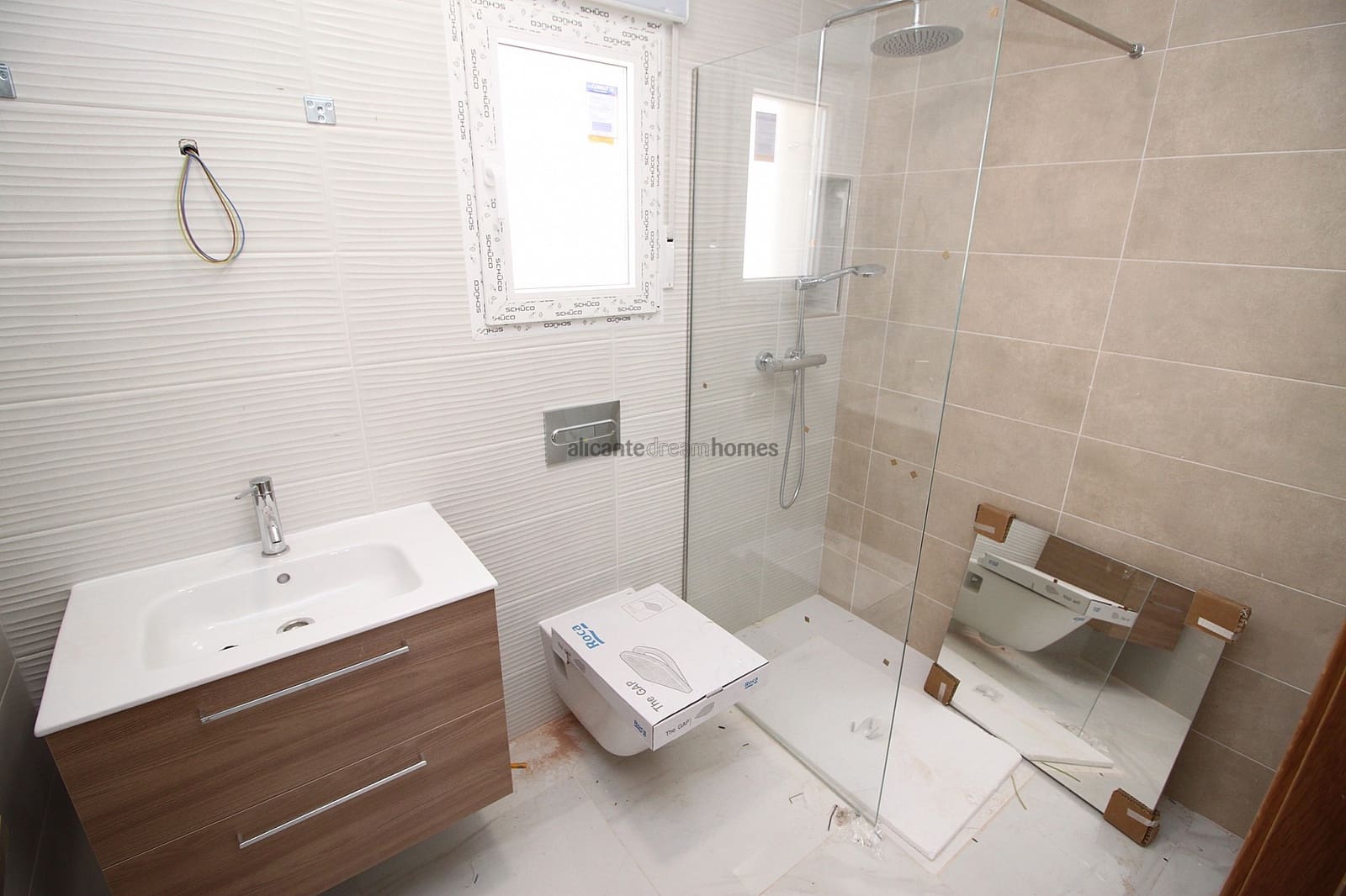 4 bedroom Villa for sale in Pinoso with pool garage - € 449,000 (Ref: 9583894)