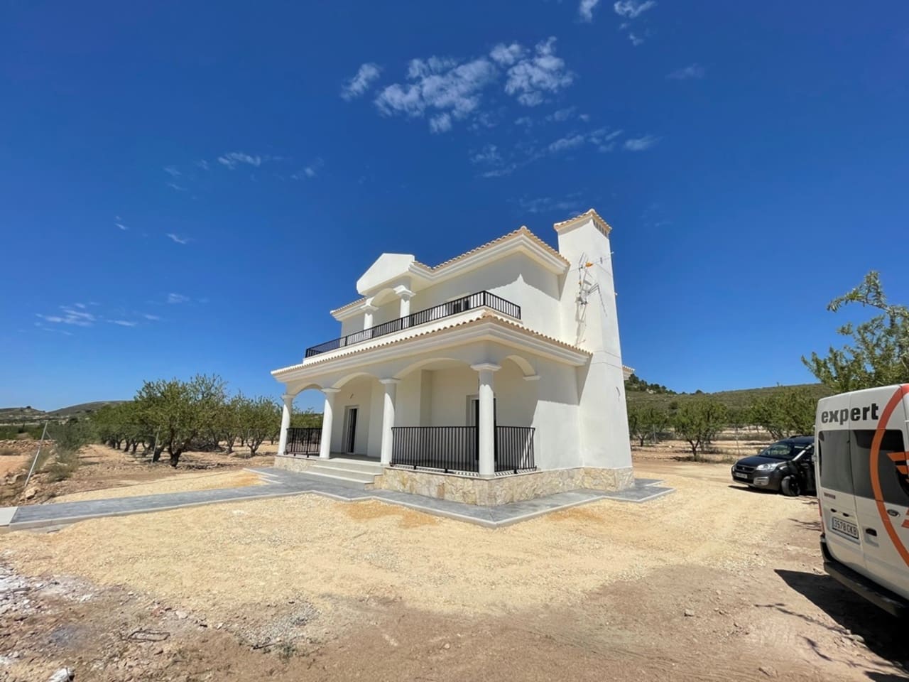 4 quarto Moradia para venda em Pinoso com piscina - 397 000 € (Ref: 9583963)