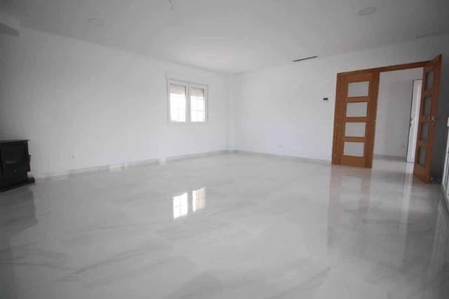 4 Zimmer Villa zu verkaufen in Pinoso mit Pool - 449.000 € (Ref: 9583967)