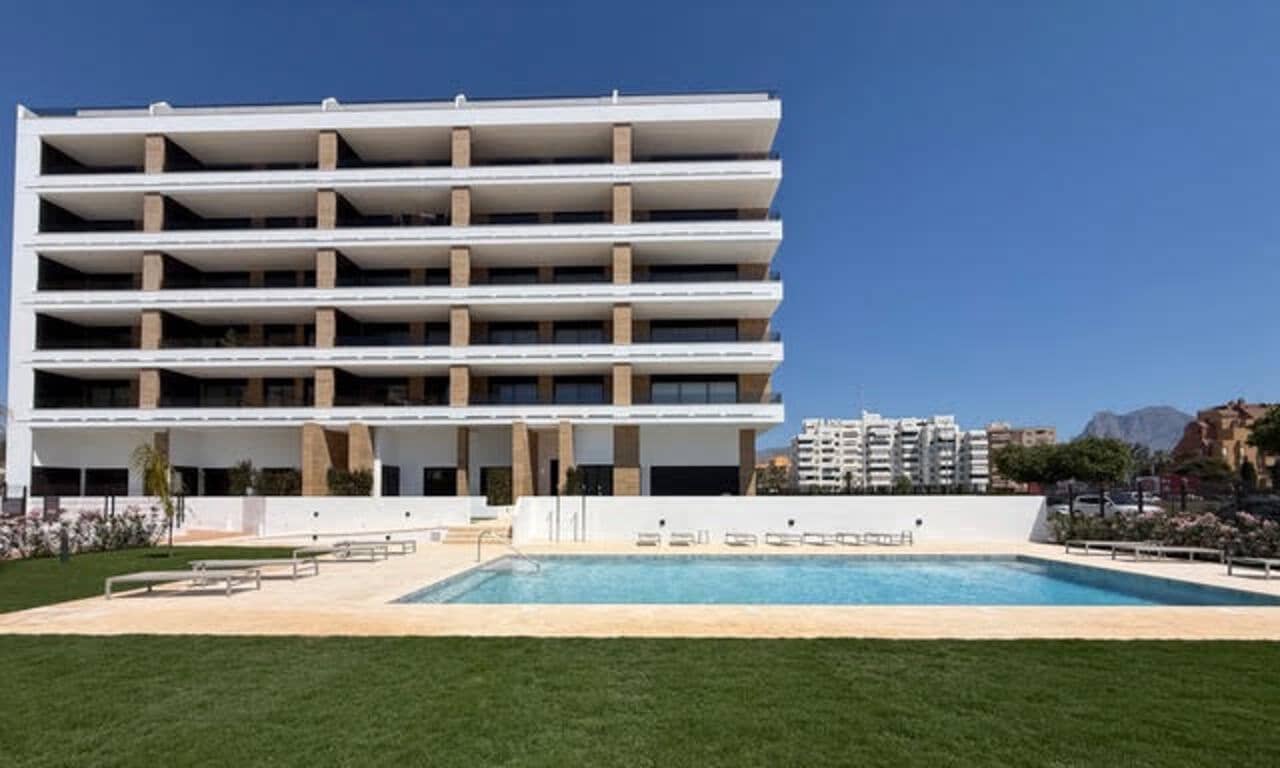 2 Zimmer Apartment zu verkaufen in La Villajoyosa / Vila Joiosa mit Pool - 285.000 € (Ref: 9584429)