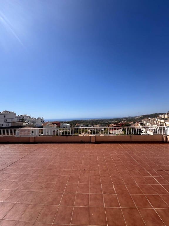 Commercial for sale in Finestrat with garage - € 120,000 (Ref: 9605517)