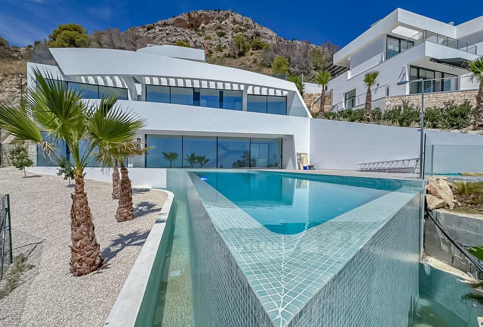 4 slaapkamer Villa te koop in Altea met zwembad - € 2.290.000 (Ref: 9650476)