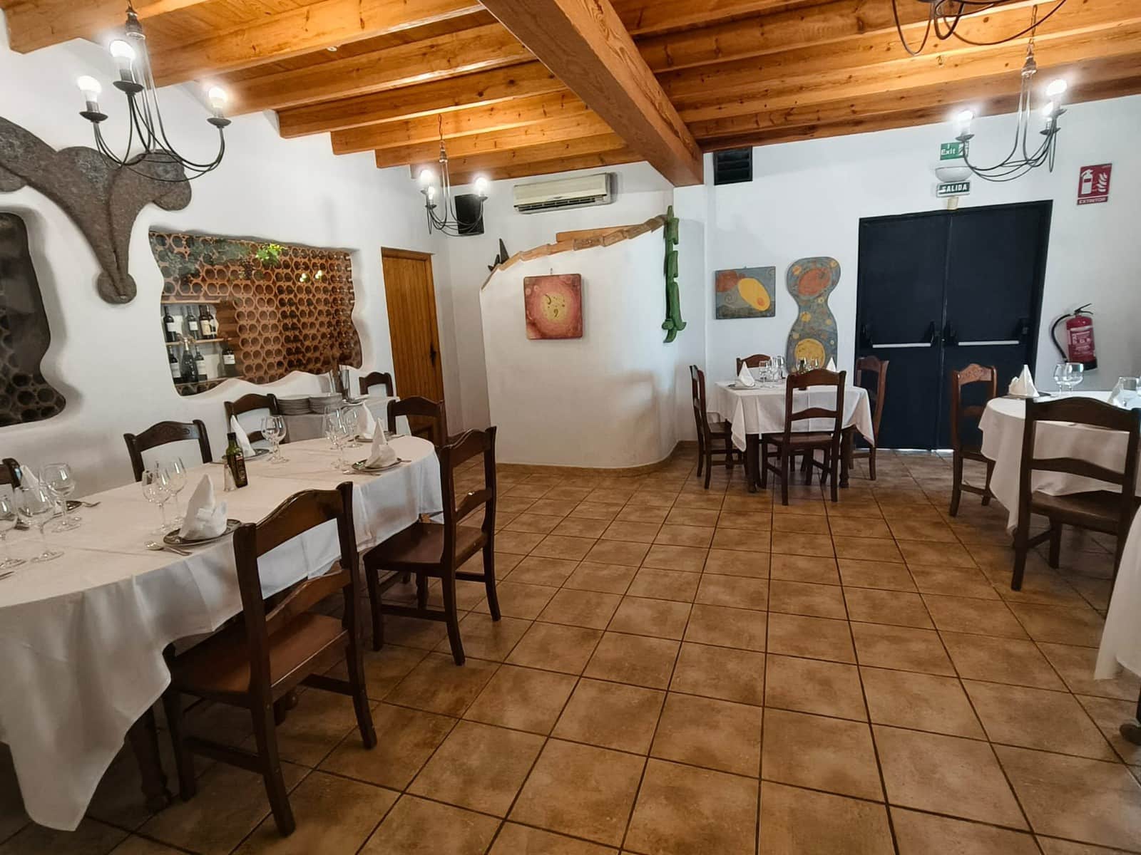 5 soverom Kommersiell til salgs i Alicante by - € 690 000 (Ref: 9657915)