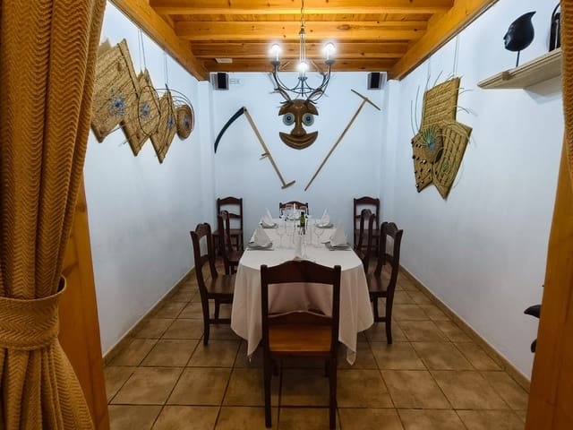 5 sovrum Kommersiell till salu i San Fernando - Princesa Mercedes, Alicante stad - 690 000 € (Ref: 9657915)