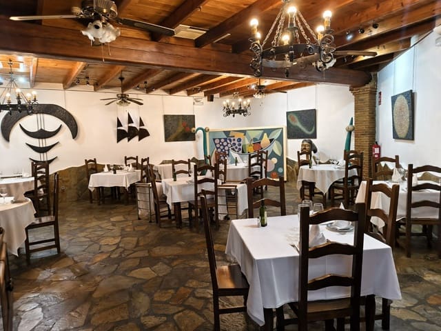 5 sovrum Kommersiell till salu i San Fernando - Princesa Mercedes, Alicante stad - 690 000 € (Ref: 9657915)