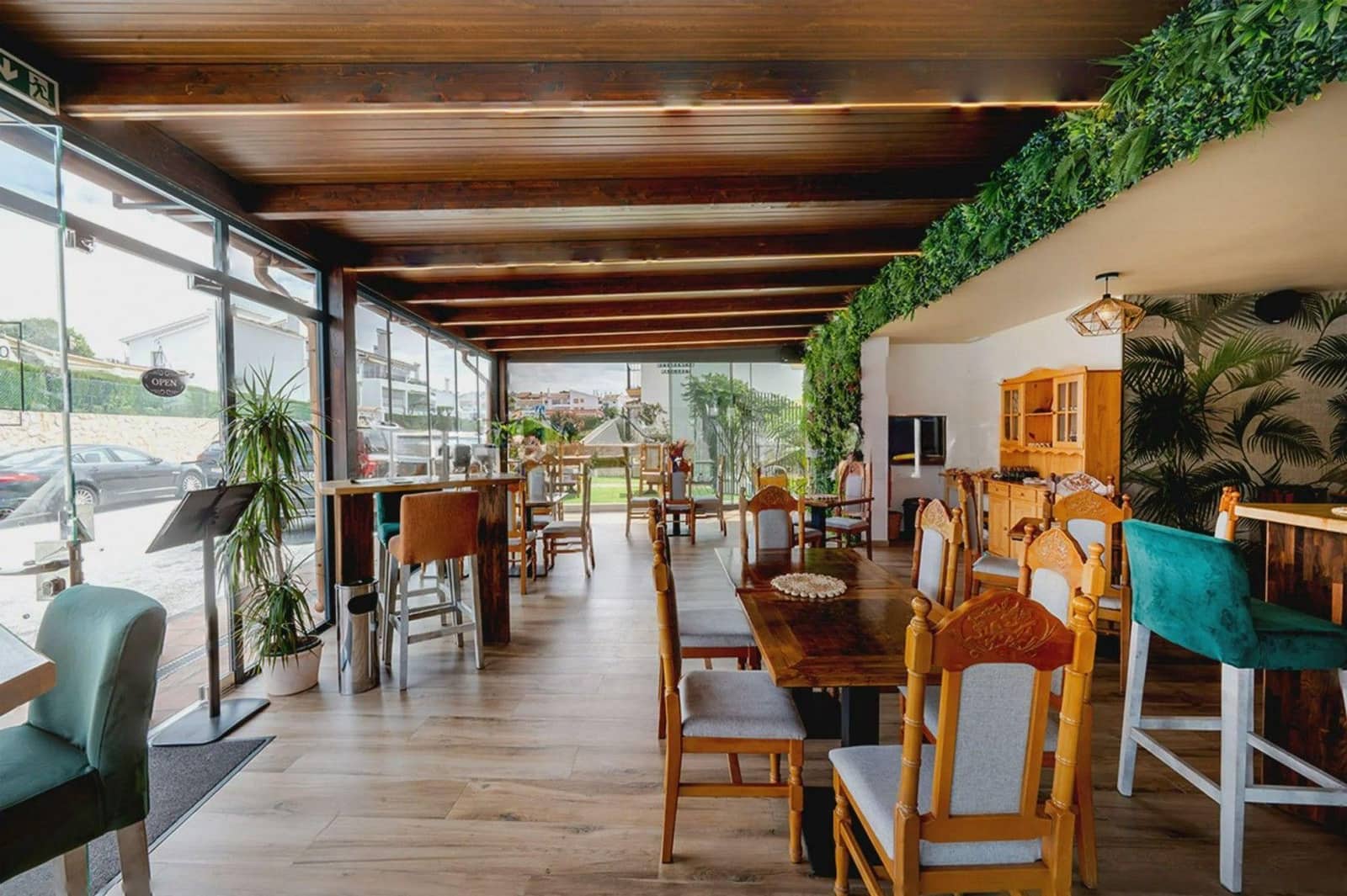 Kommersiell til salgs i Mijas - € 990 000 (Ref: 9657932)