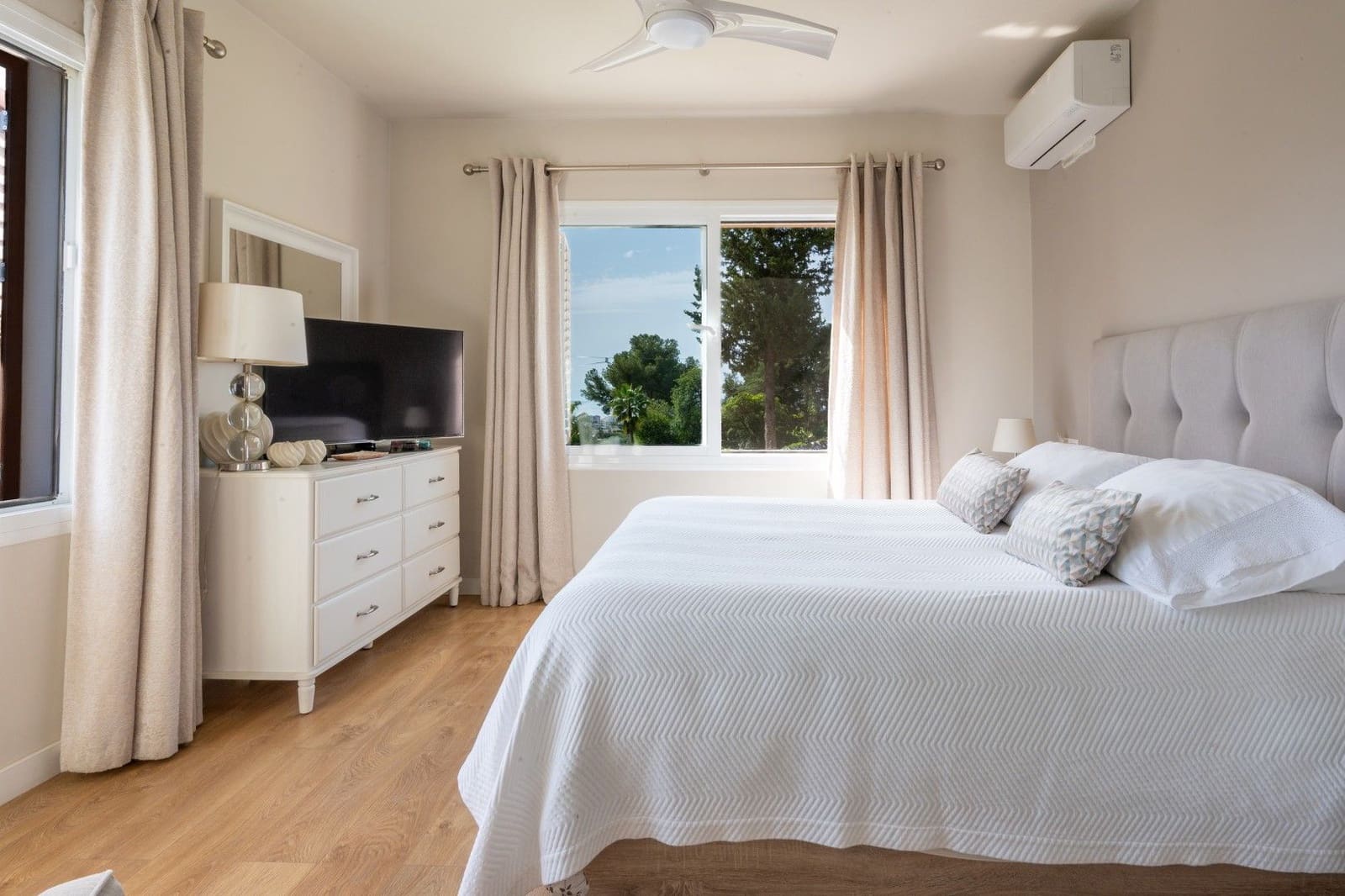 3 slaapkamer Finca/Landhuis te koop in Mijas - € 1.595.000 (Ref: 9657933)