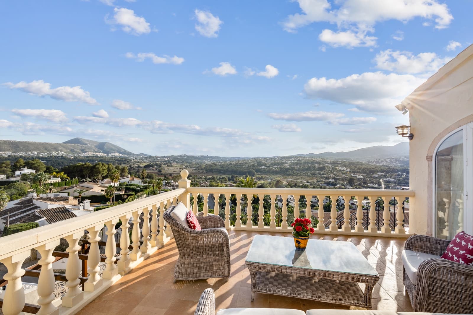 5 Zimmer Villa zu verkaufen in Javea / Xabia - 750.000 € (Ref: 9657935)