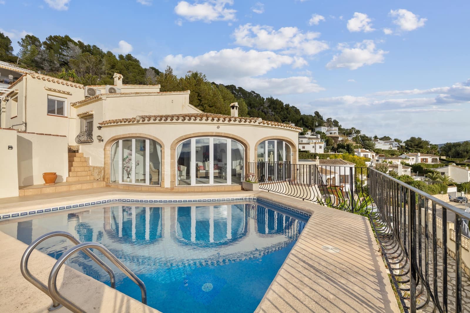 5 Zimmer Villa zu verkaufen in Javea / Xabia - 750.000 € (Ref: 9657935)