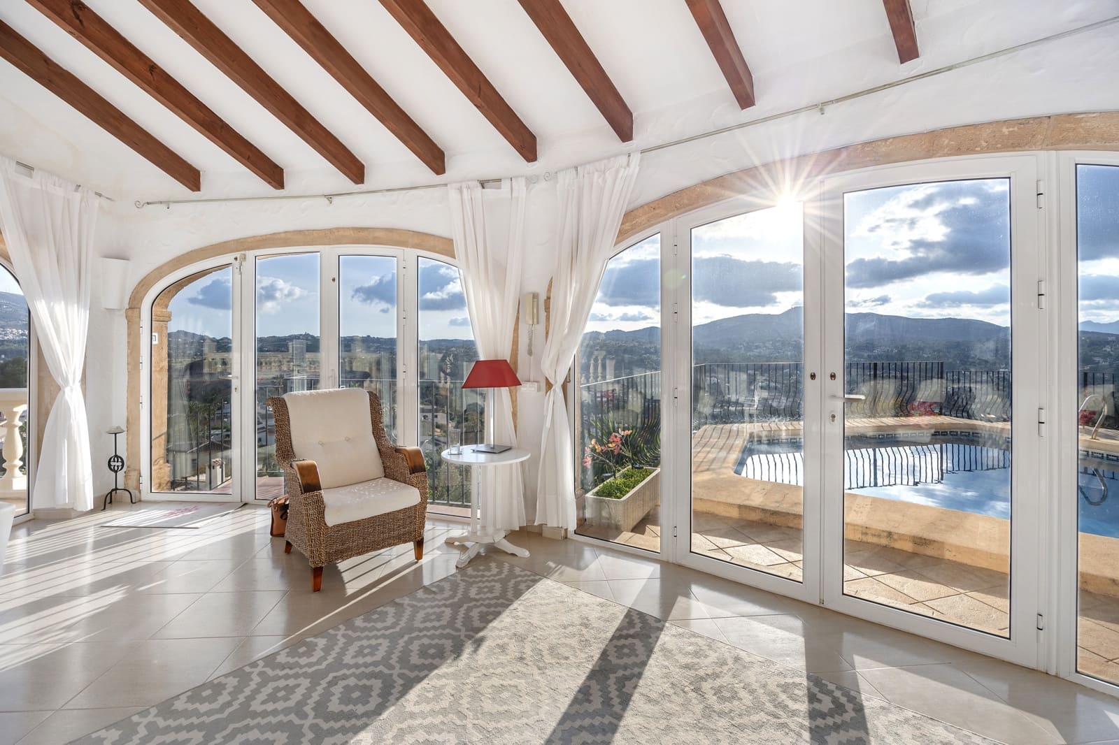 5 Zimmer Villa zu verkaufen in Javea / Xabia - 750.000 € (Ref: 9657935)