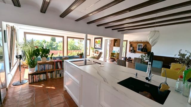 3 makuuhuone Huvila myytävänä paikassa Centro ciudad, Javea / Xàbia mukana uima-altaan 
autotalli - 795 000 € (Ref: 9657937)