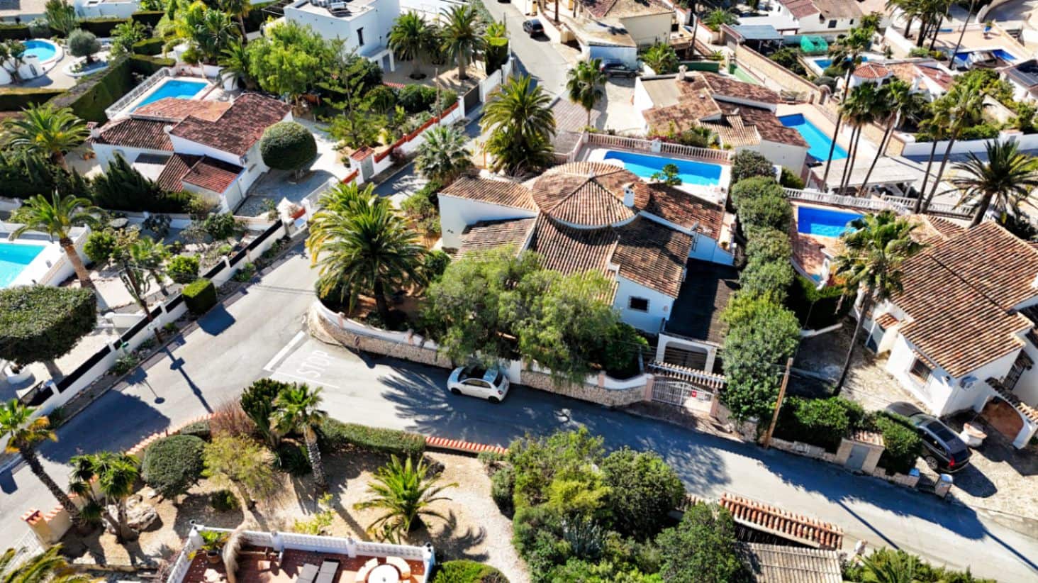 3 bedroom Villa for sale in Benissa with pool - € 1,200,000 (Ref: 9657940)