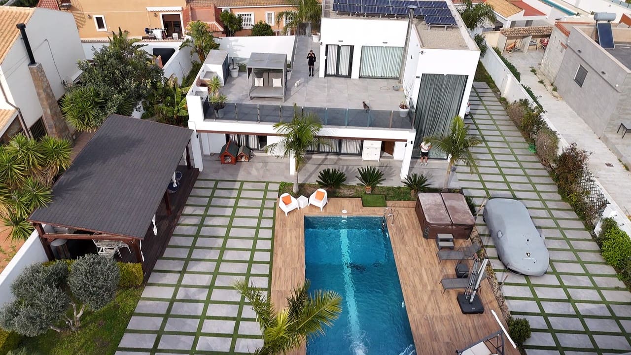 3 sovrum Villa till salu i Los Balcones - 1 320 000 € (Ref: 9657941)