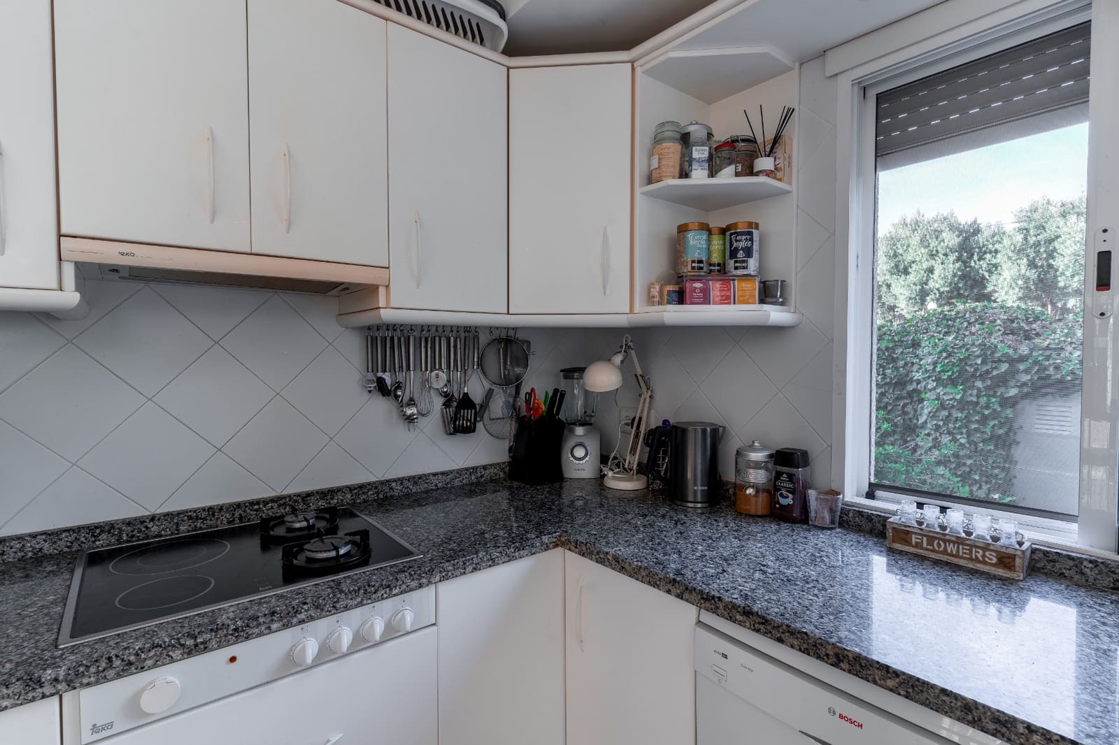 3 slaapkamer Villa te koop in Busot met zwembad garage - € 595.000 (Ref: 9657943)