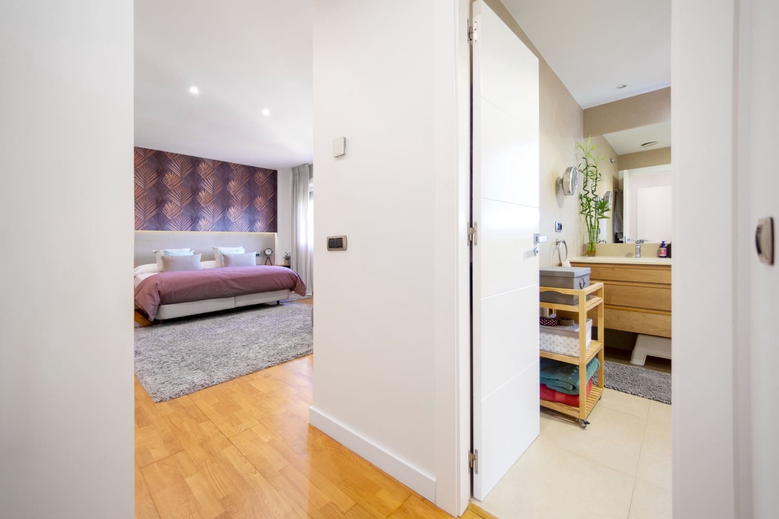 4 makuuhuone Huvila myytävänä paikassa San Vicente / Sant Vicent del Raspeig mukana uima-altaan 
autotalli - 939 000 € (Ref: 9657945)