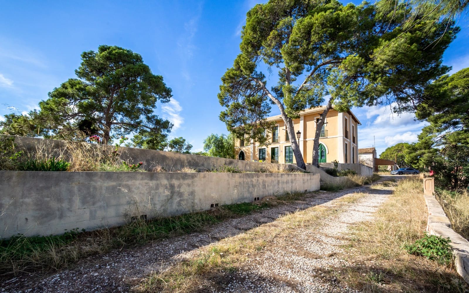 7 bedroom Villa for sale in Alicante / Alacant city with garage - € 1,175,000 (Ref: 9657947)