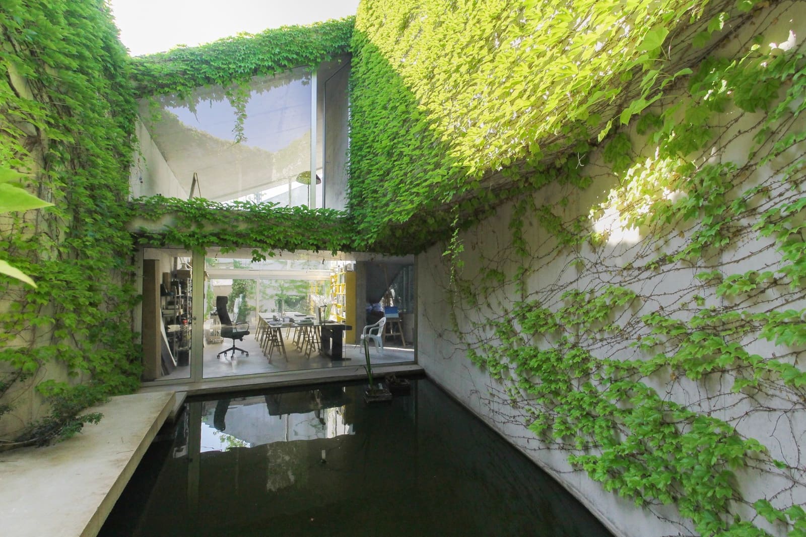 3 makuuhuone Huvila myytävänä paikassa San Vicente / Sant Vicent del Raspeig mukana uima-altaan 
autotalli - 1 250 000 € (Ref: 9657949)