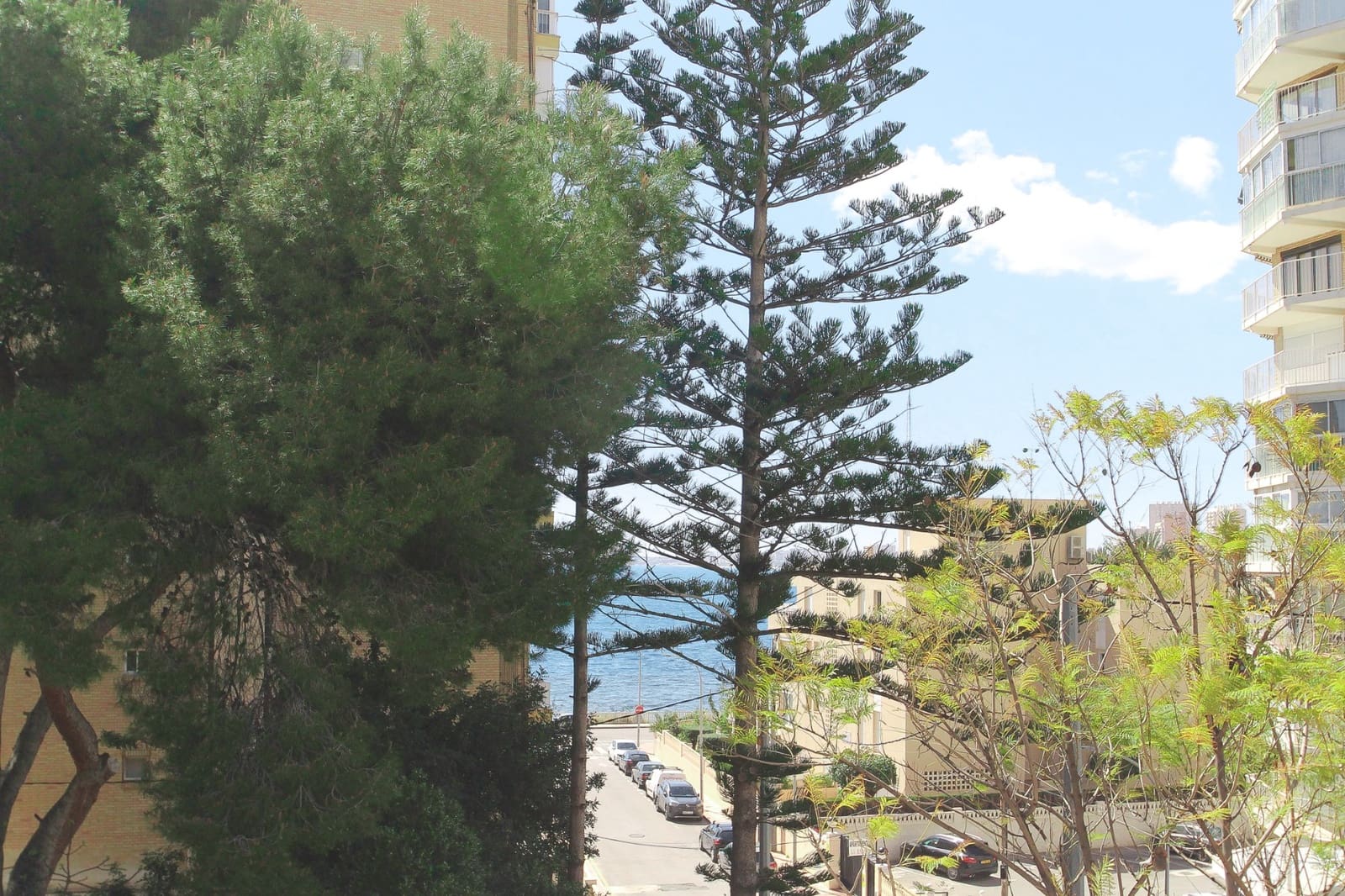 4 soveværelse Villa til salg i El Campello - € 1.090.000 (Ref: 9657950)